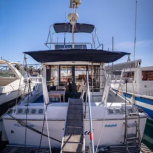 Spacious And Charming Boat In Port Forum Sant Adrià de Besòs